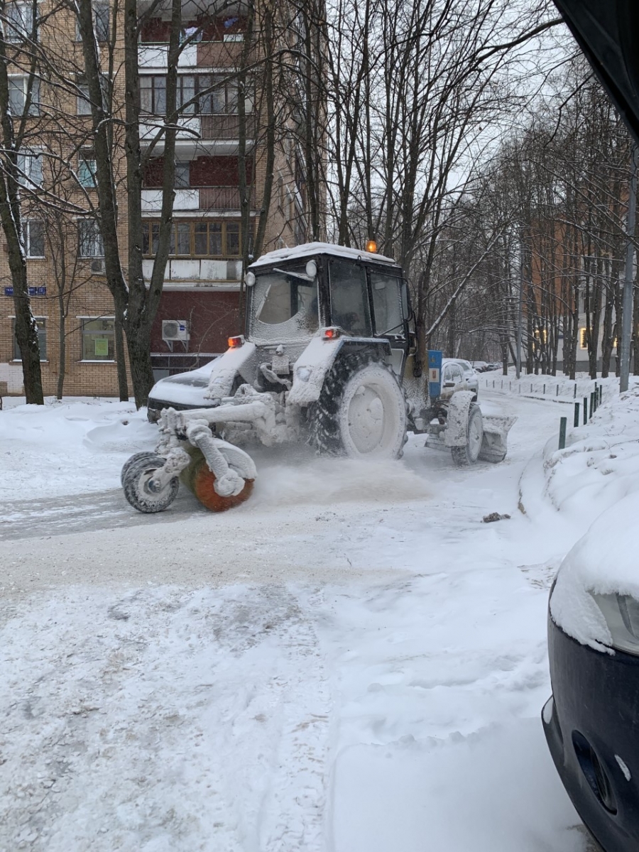 Трактор гбу жилищник повредил авто штраф неустойка